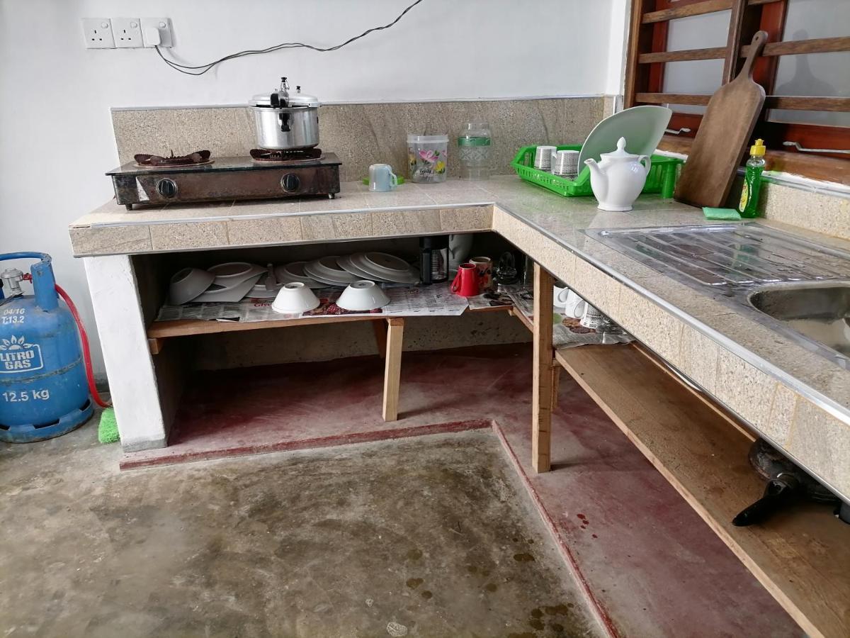 Apartamento Hiriketiya Hasmal House Dikwella Sur Exterior foto